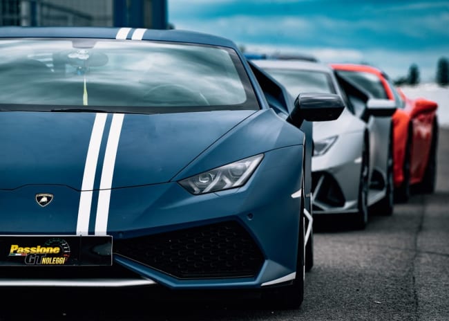 Guida in Pista Ferrari o Lamborghini Lignano Circuit Precenicco -43%