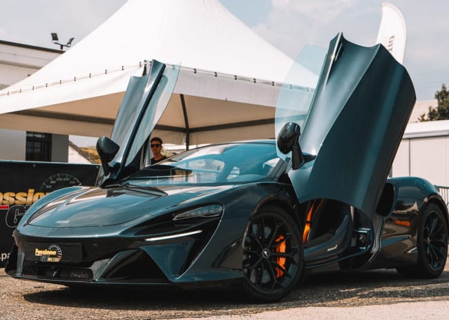 Guida in Pista McLaren Artura Performance Circuito Pomposa -39%