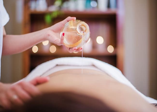 Massaggio Rilassante con Oli Essenziali Studio Haziel Natascia Cosattini Pasian di Prato -50%