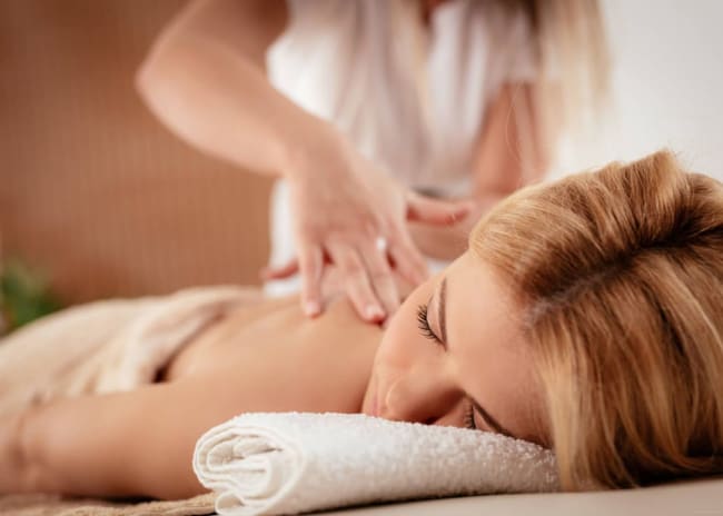 Massaggio Olistico Posturale I Viaggi dell'Anima Trieste -30%