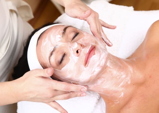 Trattamento Viso Antiage Esteticamente Palazzolo dello Stella -43%