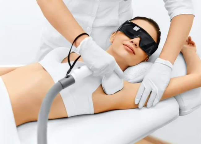 3 o 5 sedute di epilazione laser su zone piccole, medie o combinate Beauty Advance Style -90%