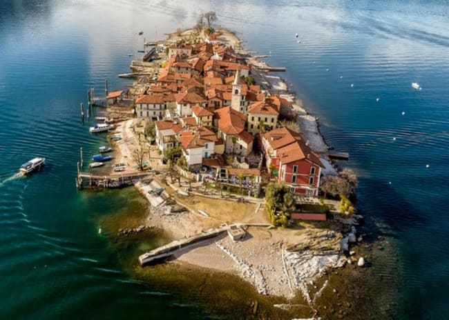 Crociere Panoramiche sul Lago Maggiore e Tour delle Isole Borromee di una giornata, partenza da Stresa -60%