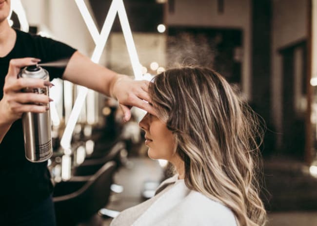 Pacchetto Luce Small, Medium o Large da Sforza Acconciature Estetica -40%