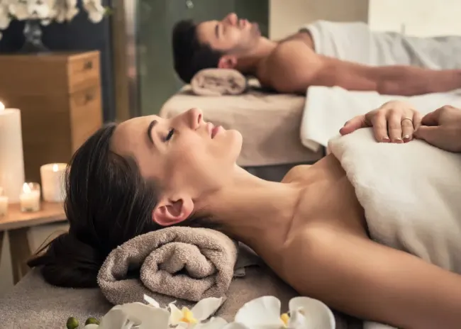 Massaggi di coppia a scelta Torino  associazione Gayatri