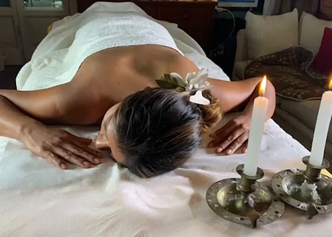 1 massaggio a scelta tra olistico, reiki o californiano da 30 o 75 minuti - 29%