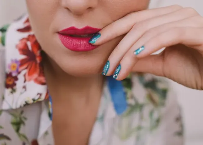 manicure pedicure semipermanente NailsArt&Beauty Peschiera Borromeo Milano -36%