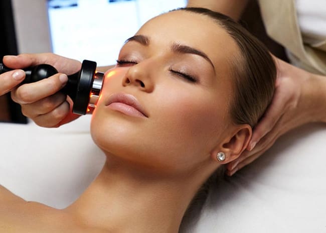 3 o 5 sedute di radiofrequenza viso -83%