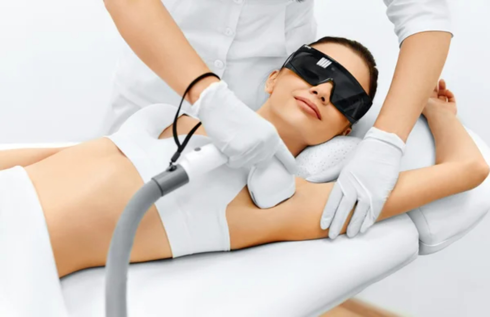 3 o 5 sedute di epilazione laser su zone piccole, medie o combinate Beauty Advance Style -90%