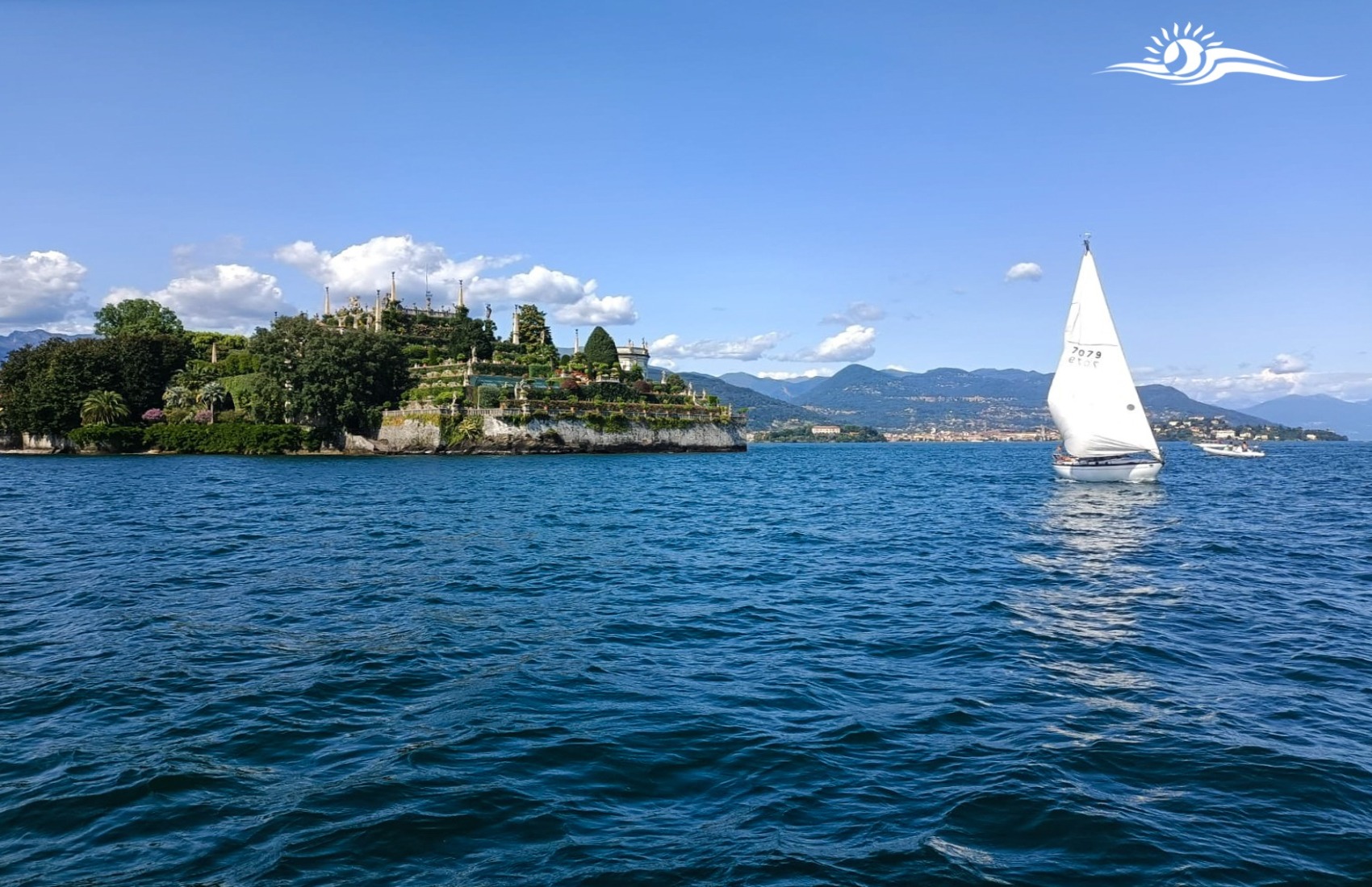 Tour delle Isole Borromee in motoscafo 