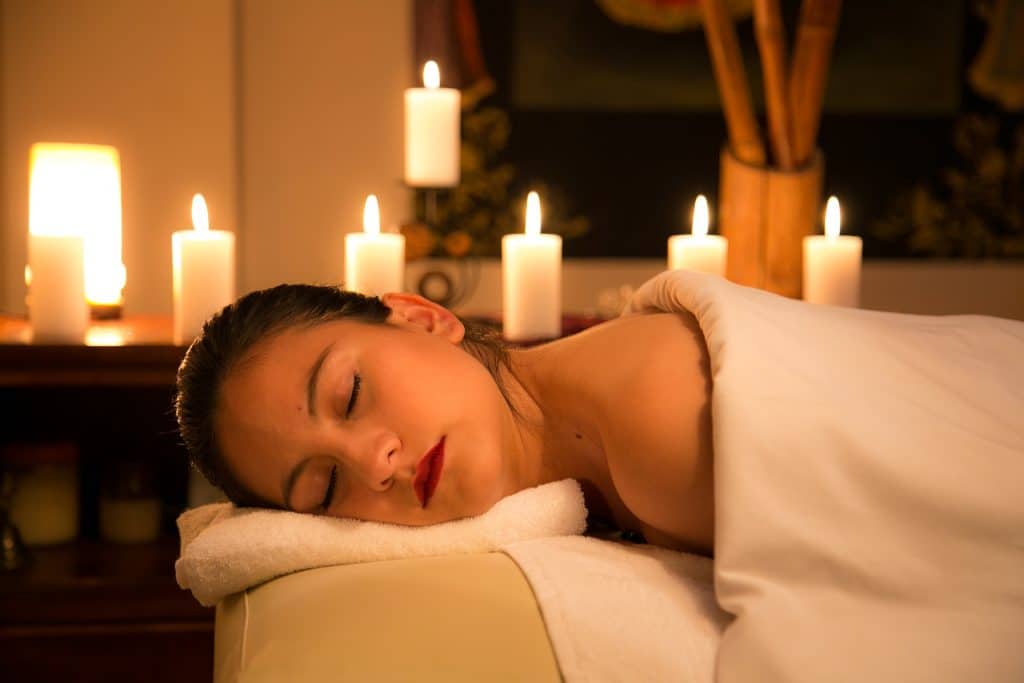 1 o 3 trattamenti olistici a scelta tra relax, reiki o touche legere -47%