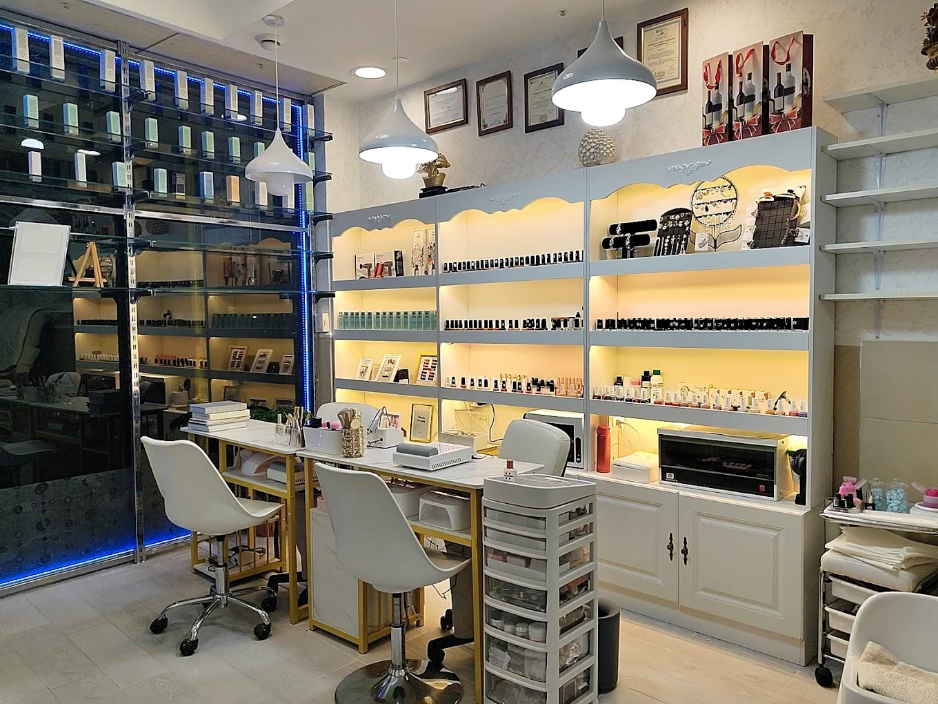 semipermanente manicure clivia bio centro estetico roma -38%