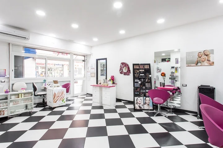 Shampoo, taglio, piega e colore Donna -60%