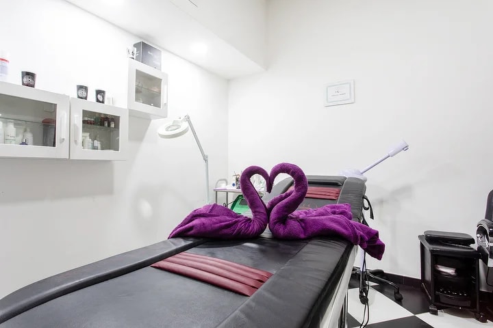 Shampoo, taglio, piega e colore Donna -60%