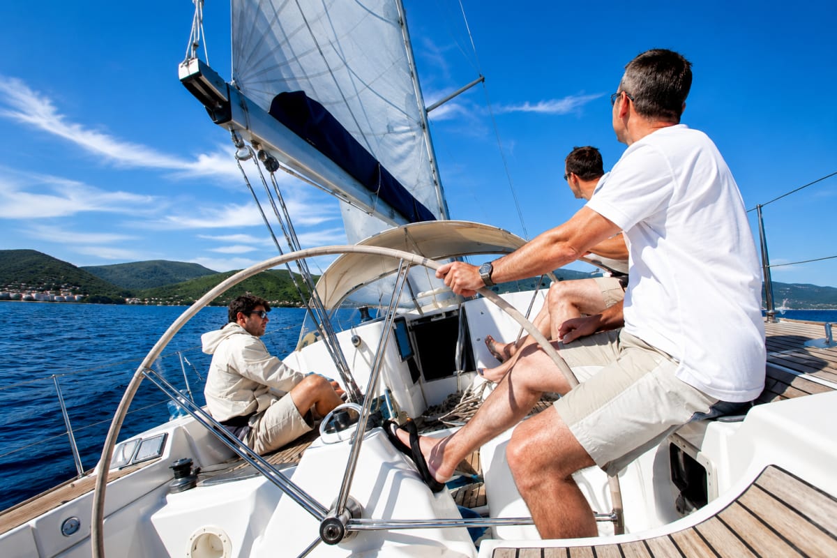 Corso di vela di 4 ore per 1 persona -30%