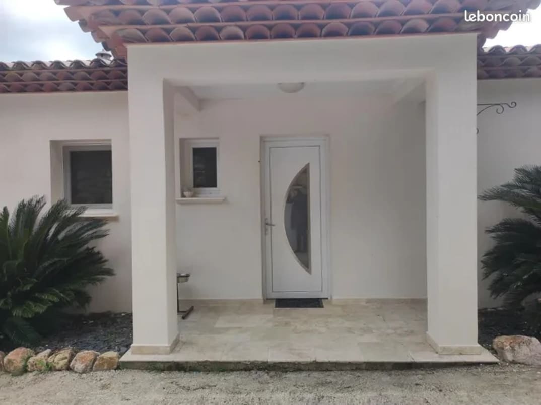 Draguignan. Maison avec piscine — Draguignan