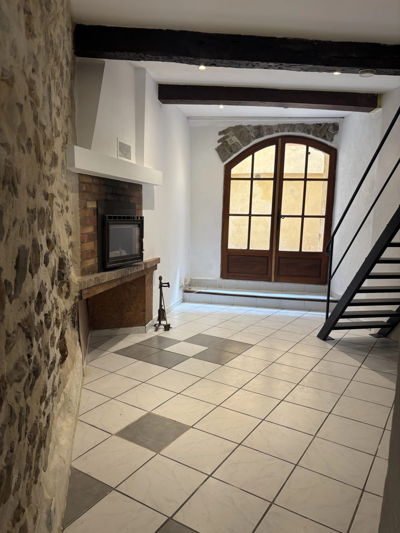 Lorgues, appartement  avec 2 chambres en duplex