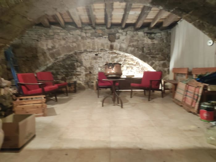 Lorgues, spacieuse maison  de village à rénover — photo 14