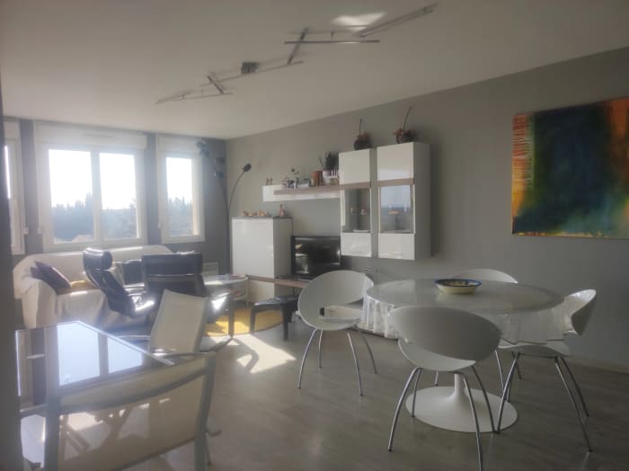 Lorgues, très joli appartement avec une terrasse et garage — photo 2