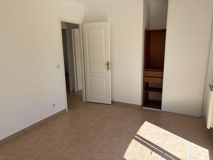 Jolie maison de plain-pied — photo 9