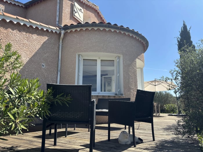 Lorgues, charmante maison très lumineuse sur 1500 m2 — photo 2