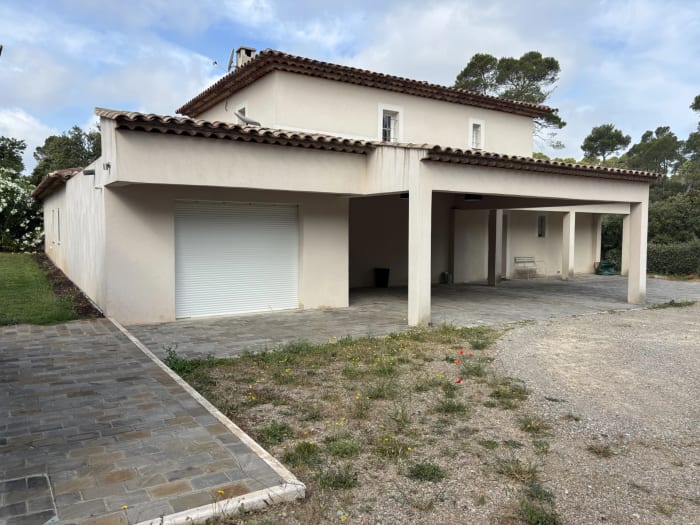 Lorgues, très jolie maison provençale située sur 4 047 m² de terrain — photo 6