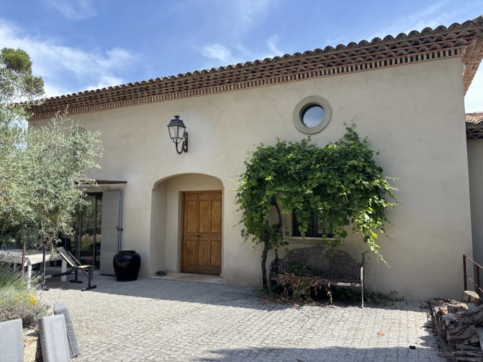 Le Thoronet, luxury villa on 2,200 m² with a 100 m² garage — photo 3