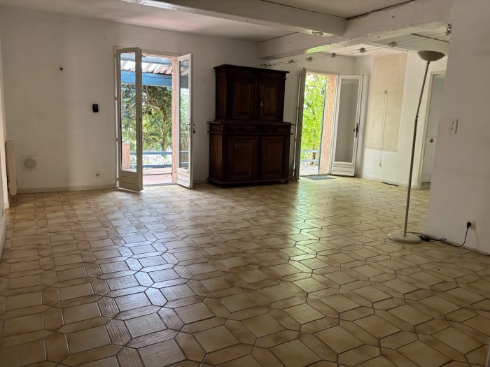Lorgues, maison à relooker sur 417 m² de terrain — photo 4