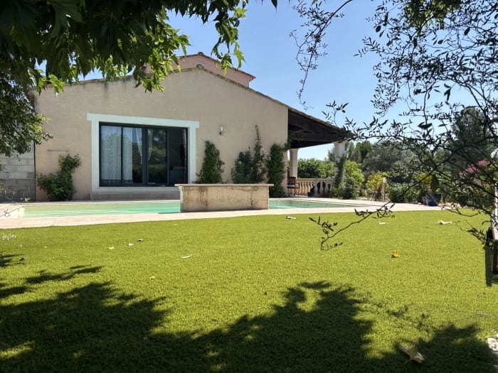 Flayosc, maison de 138 m² avec piscine sur 1 200 m² de terrain — photo 4