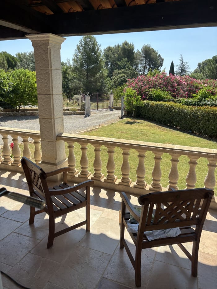 Flayosc, maison de 138 m² avec piscine sur 1 200 m² de terrain — photo 2