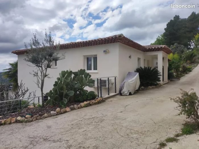 Draguignan.  Maison avec piscine — photo 3