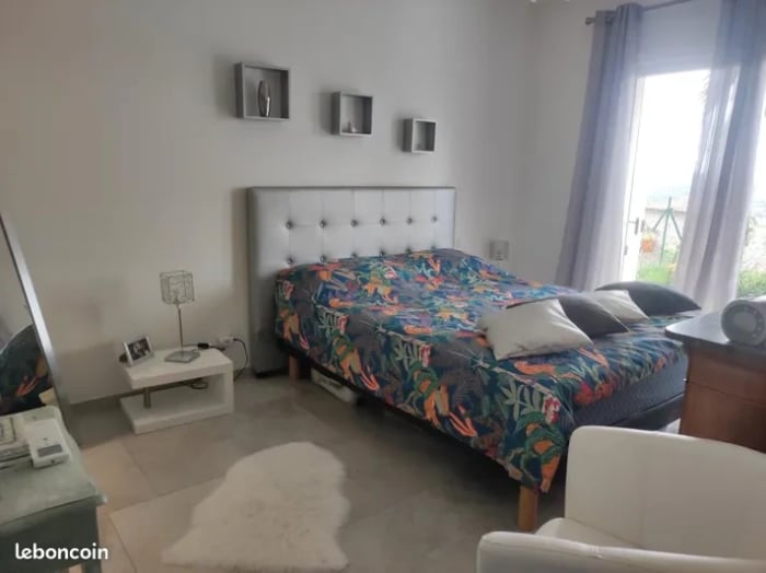 Draguignan.  Maison avec piscine — photo 16