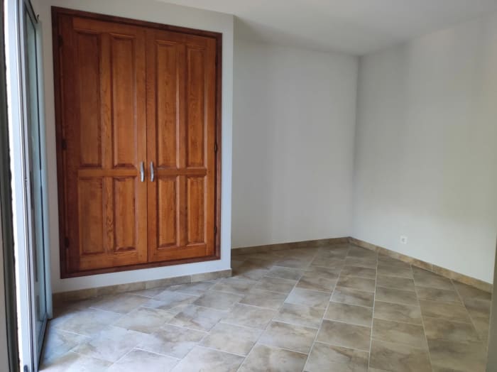 Spacieuse maison avec appartement — photo 8