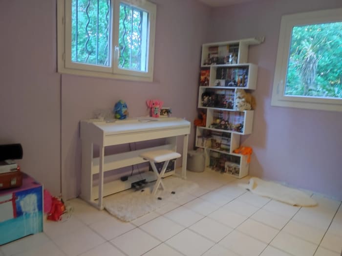Maison de plain-pied de 103 m² habitables sur un terrain de 1 549 m² avec piscine — photo 10