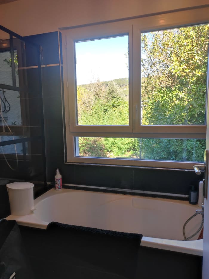 Maison de plain-pied de 103 m² habitables sur un terrain de 1 549 m² avec piscine — photo 11