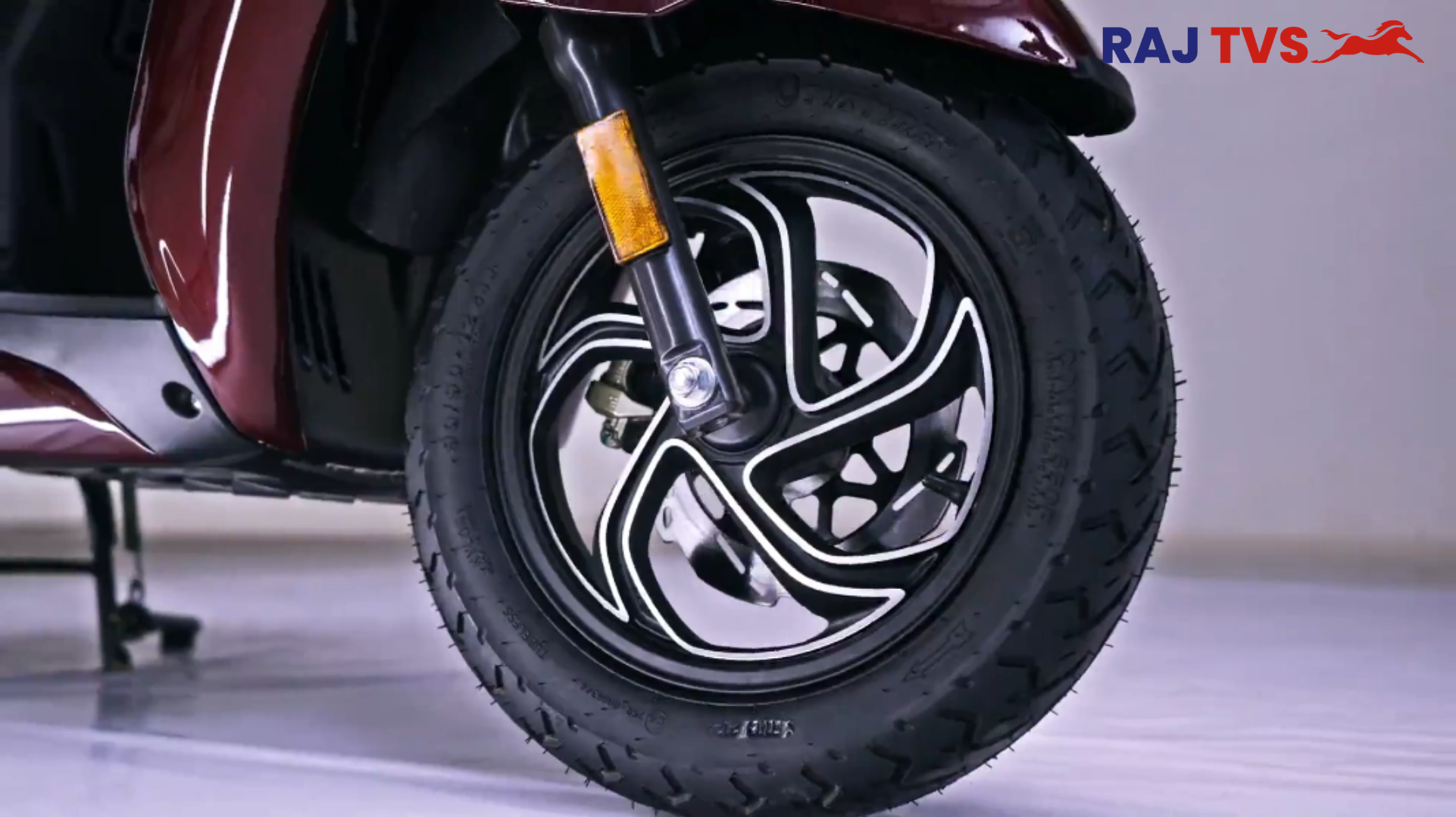 Diamond Cut Alloy Wheels