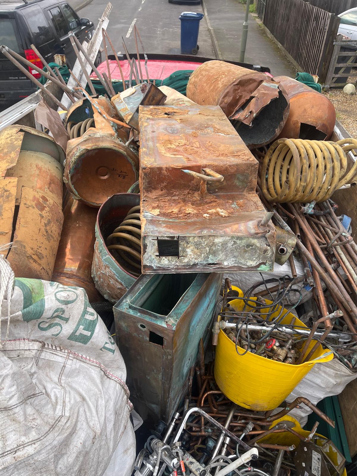 Photo from a Mr. Tippy end-of-tenancy clearance in Surrey