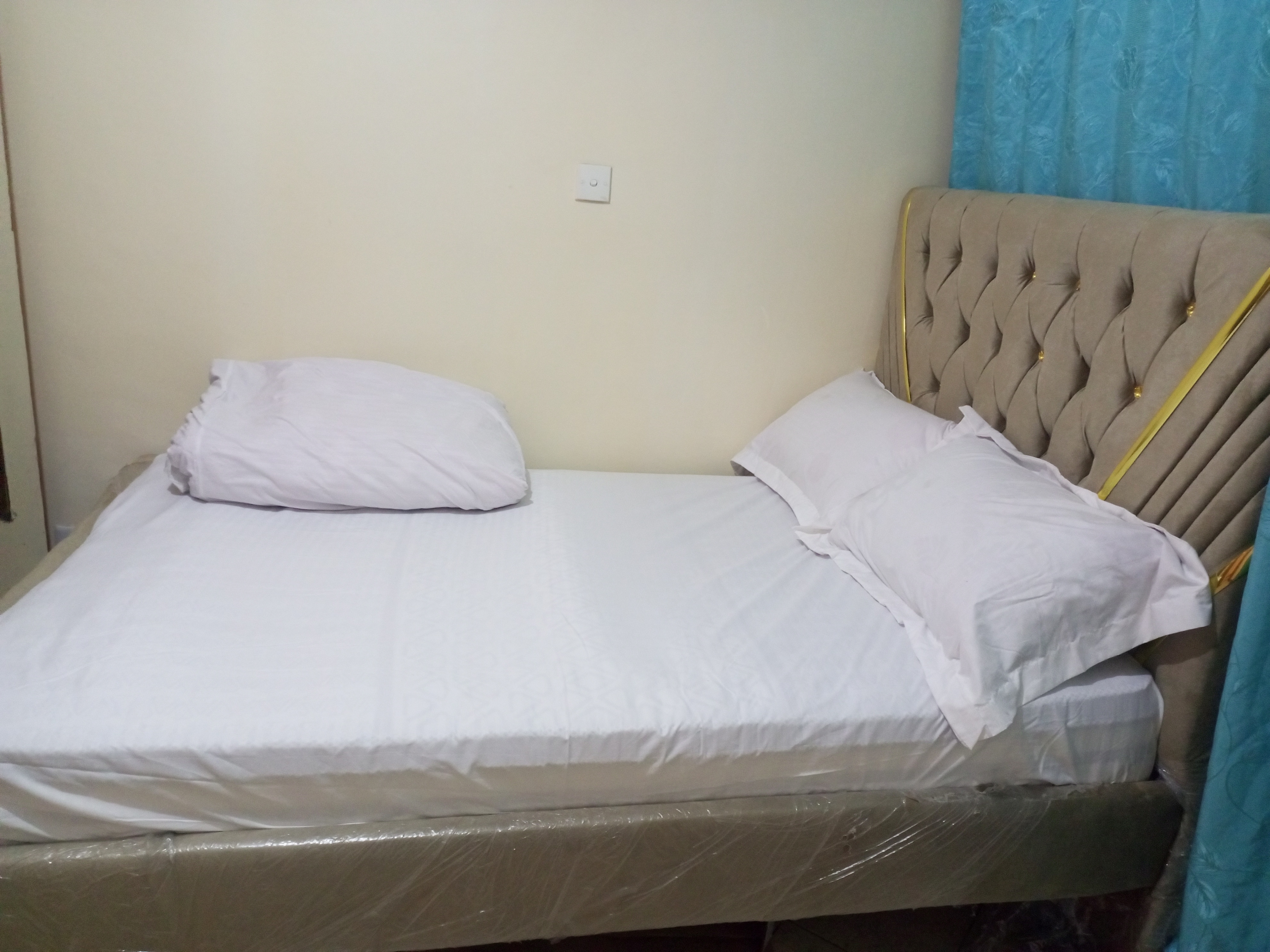 2BR Home on California Drive, Ruaka Town — bedroom