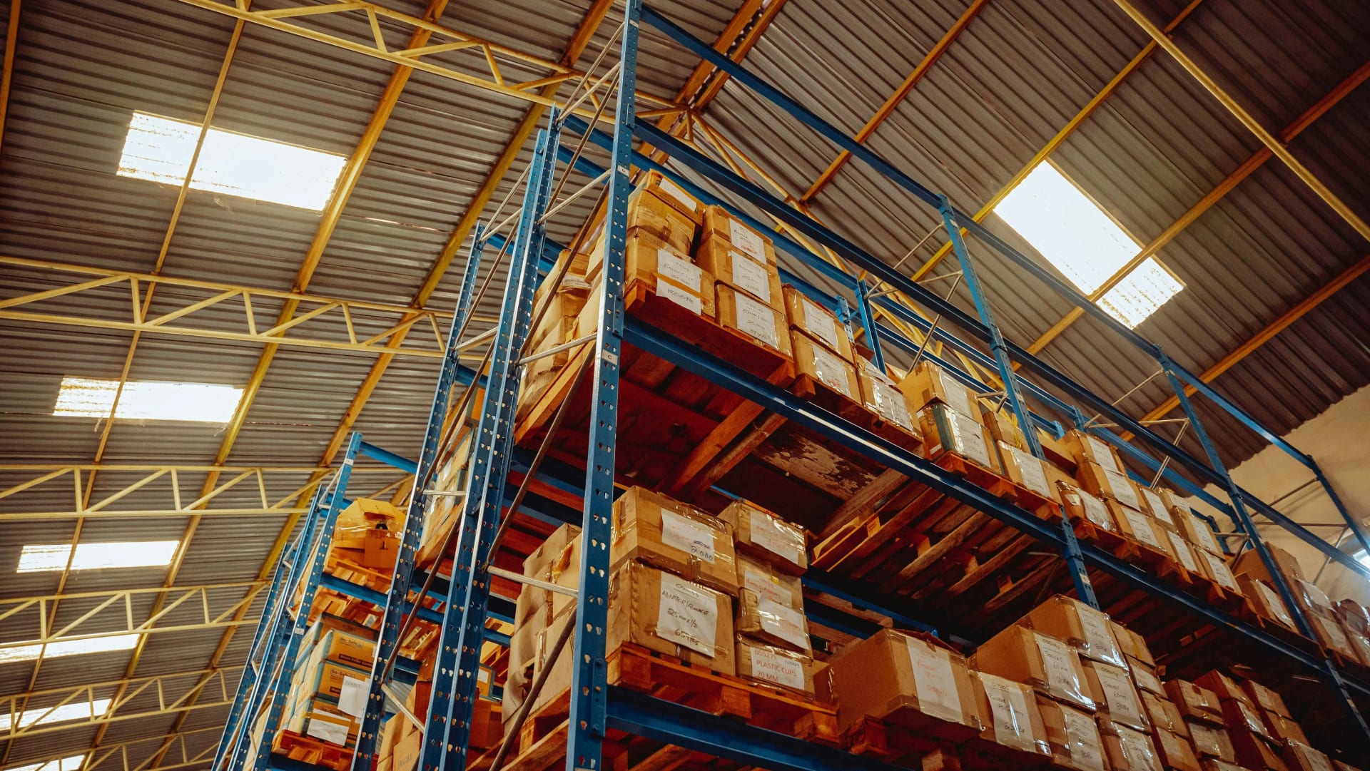 Dedicated storage facility for raw materials
