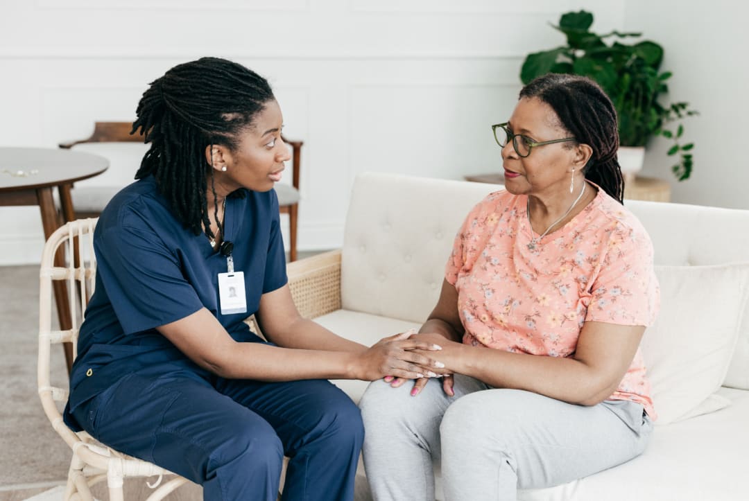 Professional of the health sector using a Zalisa