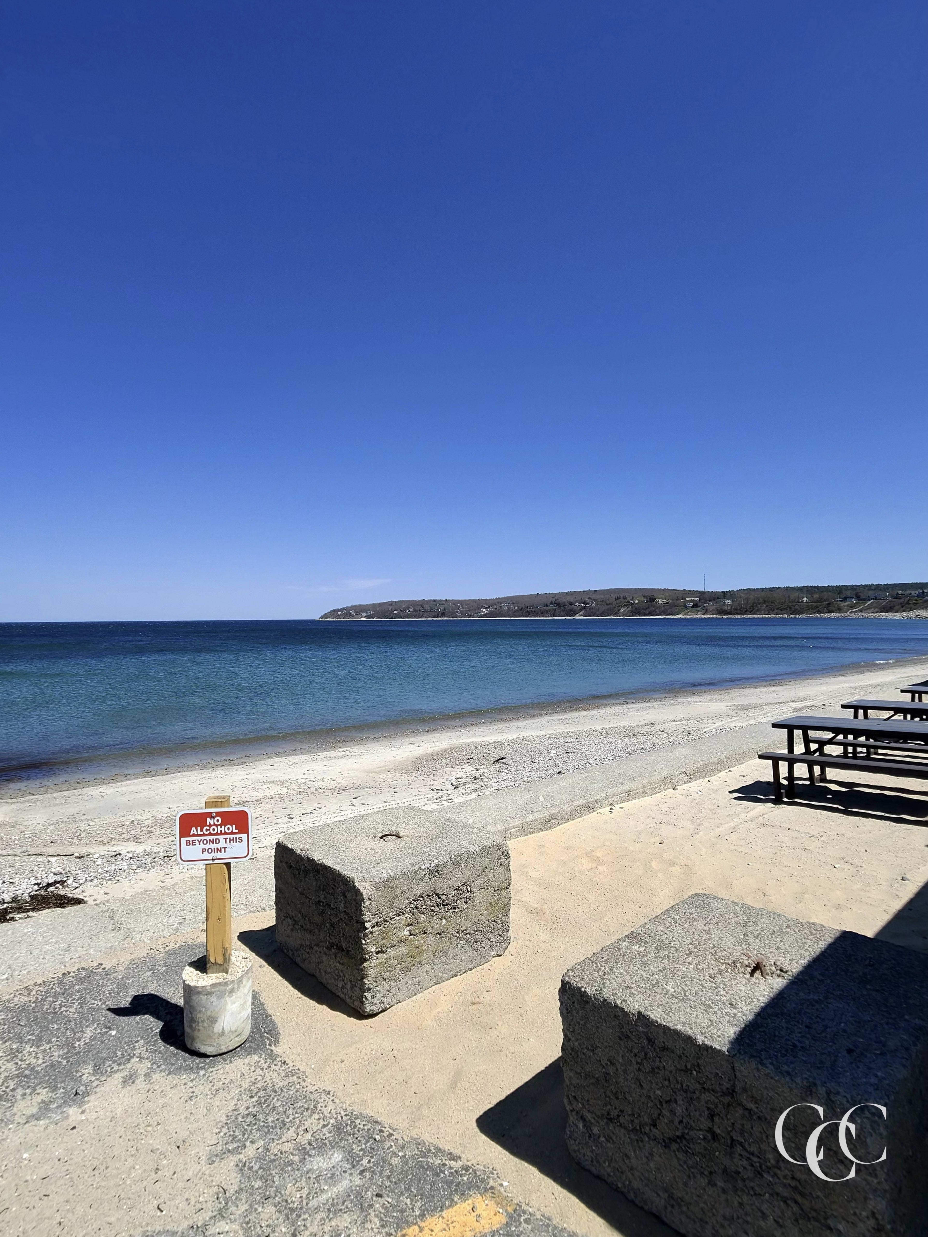 Plymouth Beach (Long Beach barrier), Plymouth