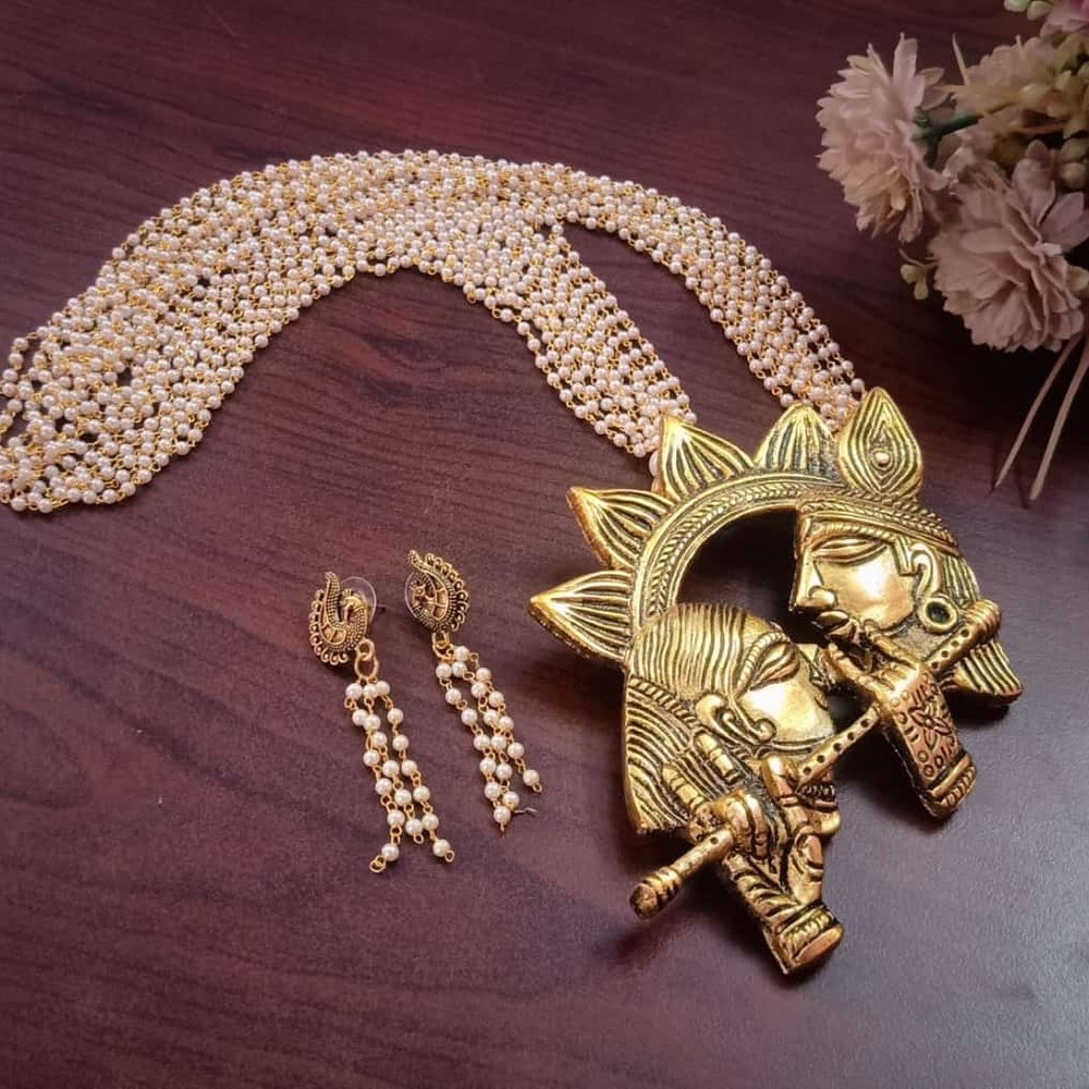 Radha Krishna Pearl Mala Necklace Set - Image 1