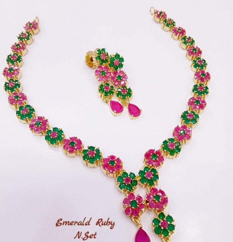 Emerald Ruby Floral Drop Necklace Set - Image 1