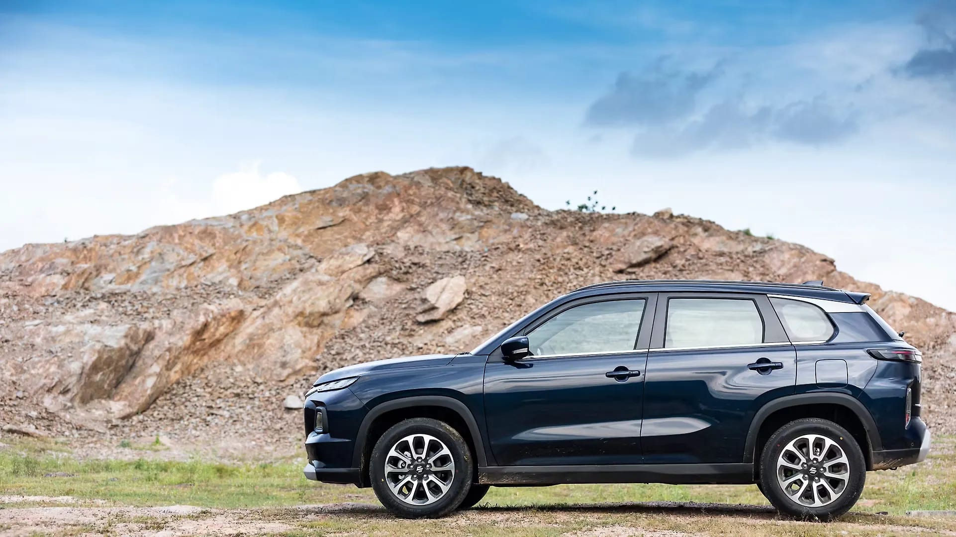 MARUTI SUZUKI GRAND VITARA thumbnail 2