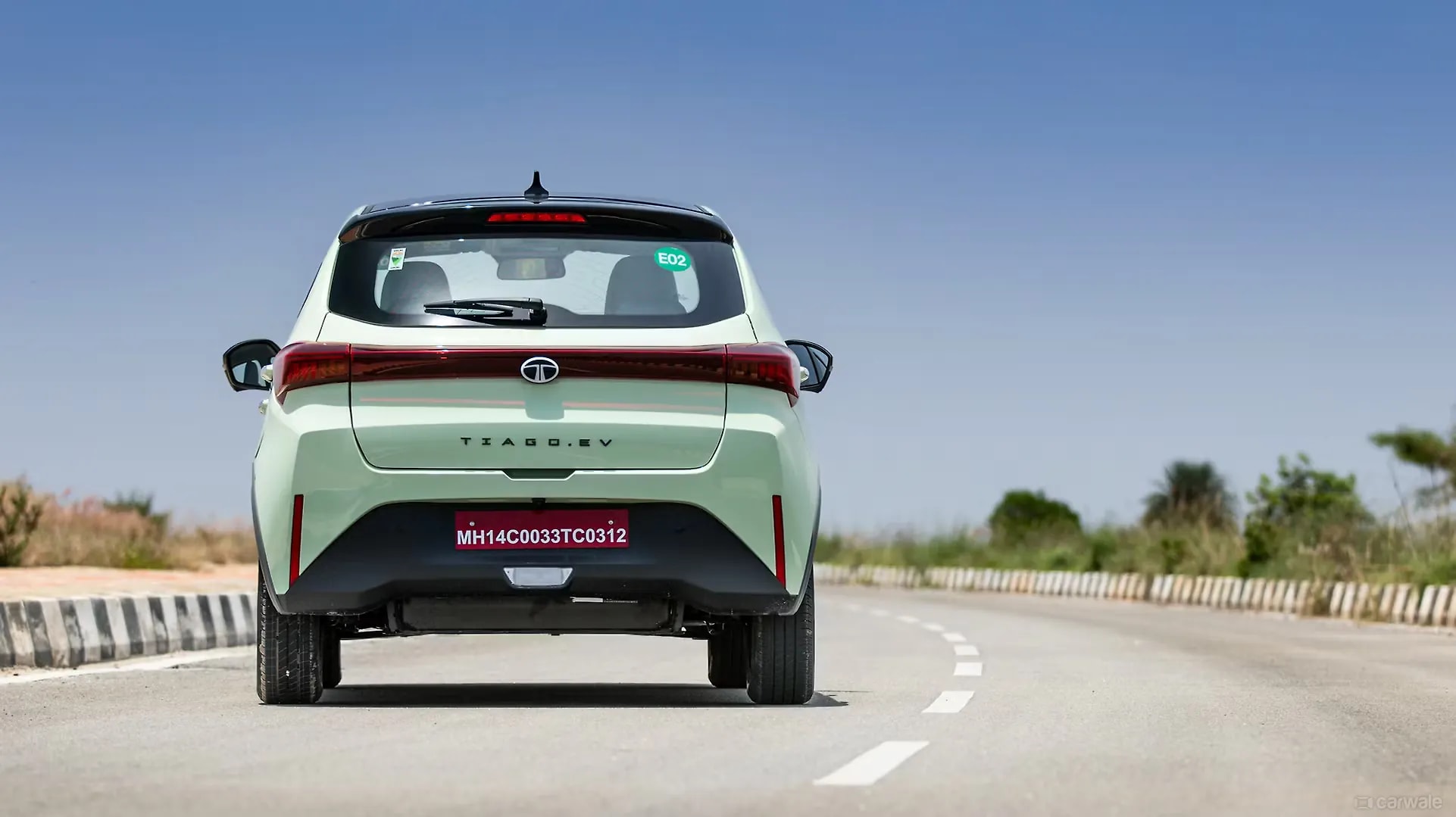 TATA TIAGO EV thumbnail 3