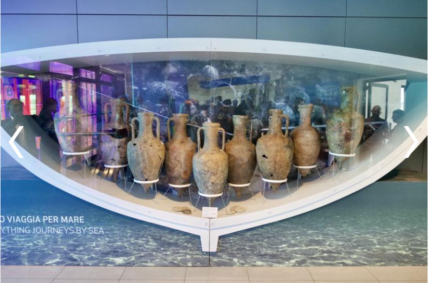 nel-mare-dell-intimita-mostra-visitare-puglia-casa-vacanze-ostuni-palazzo-rodio Nel mare dell’intimità - Mostra subacquea