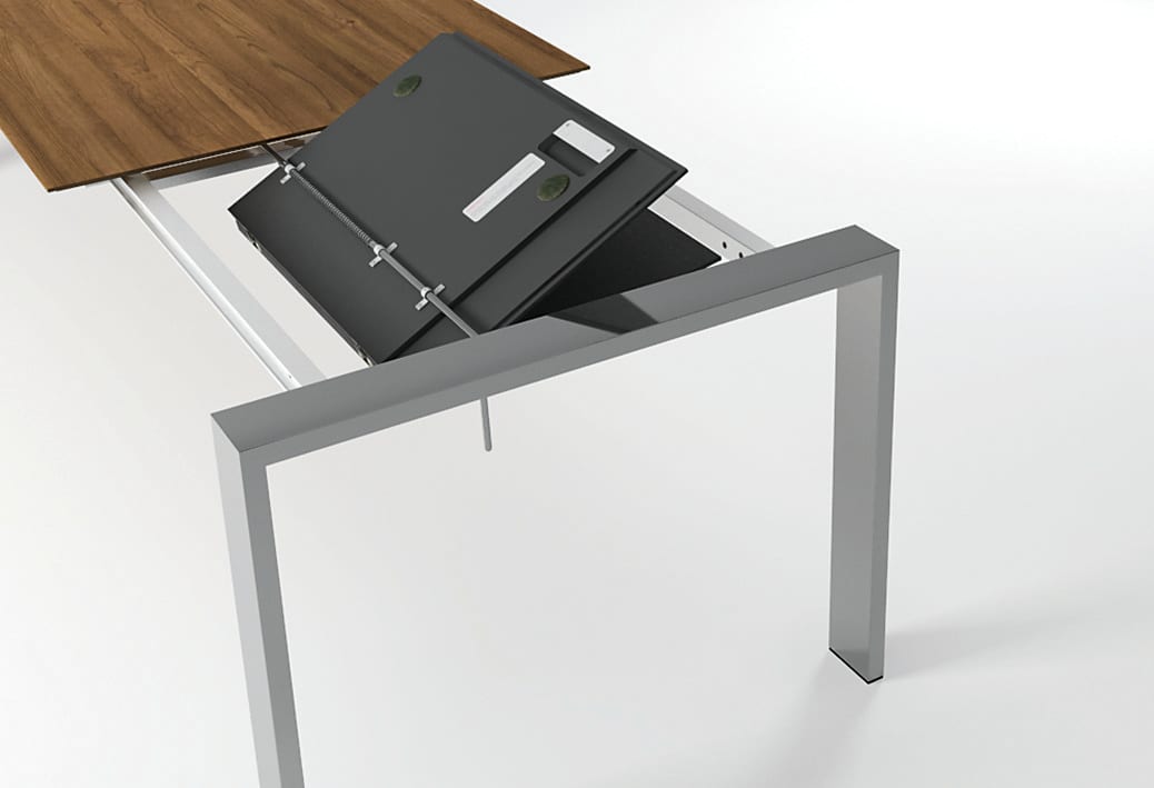 Der Willisau Esstisch Maleo ist ein moderner, ausziehbarer Tisch mit einem Metallgestell und einem Scharniermechanismus zum einfachen Ausziehen der Platte. Der Willisau Esstisch Maleo ist ein moderner, ausziehbarer Tisch mit einem Metallgestell und einem Scharniermechanismus zum einfachen Ausziehen der Platte.