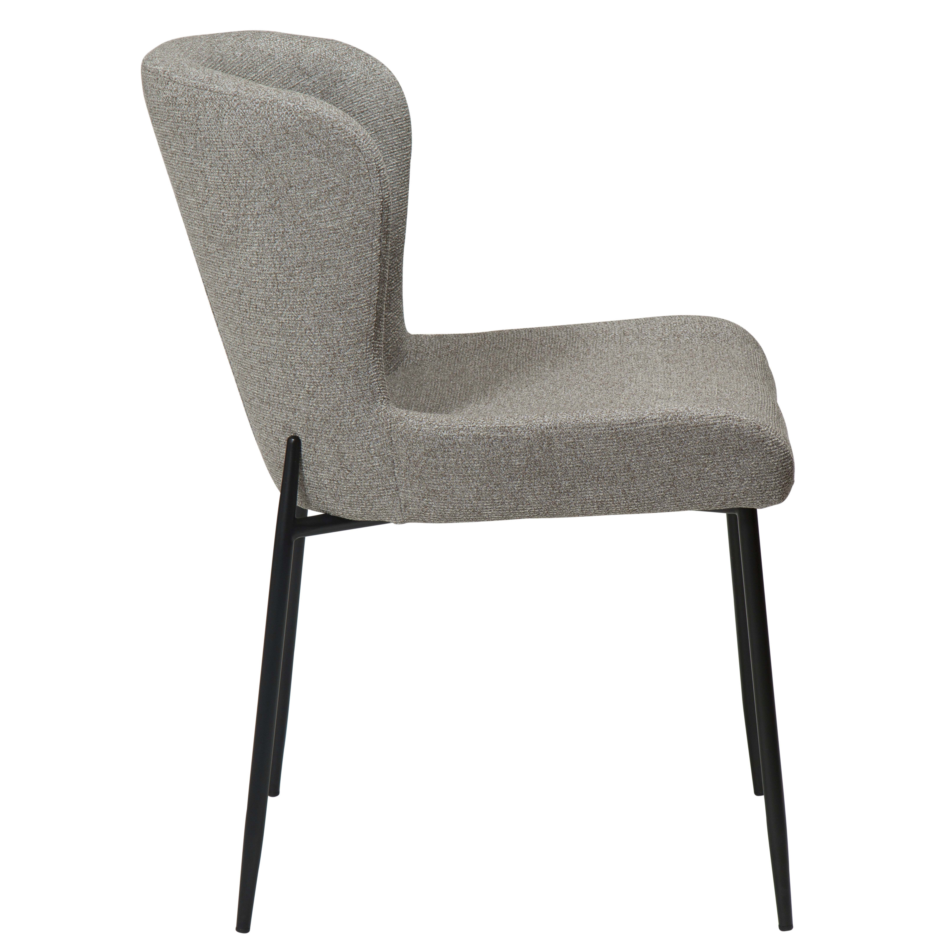 Der Stuhl Glam (2er Set) zeichnet sich durch ein modernes, grau gepolstertes Design mit schwarzen Metallbeinen aus, die sich von der Seite vor einem weißen Hintergrund präsentieren.