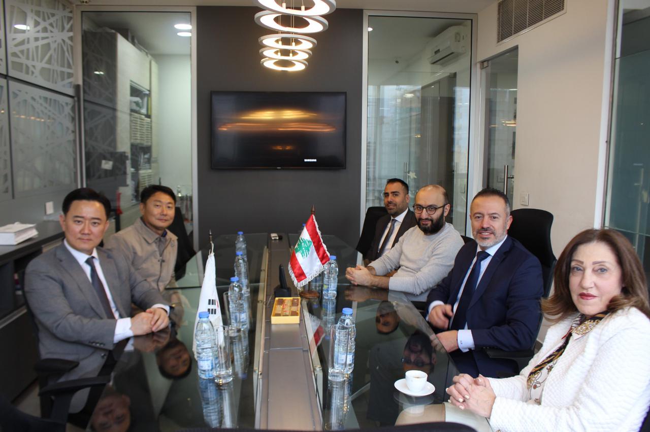 Blog Post Image لقطة من الاجتماع