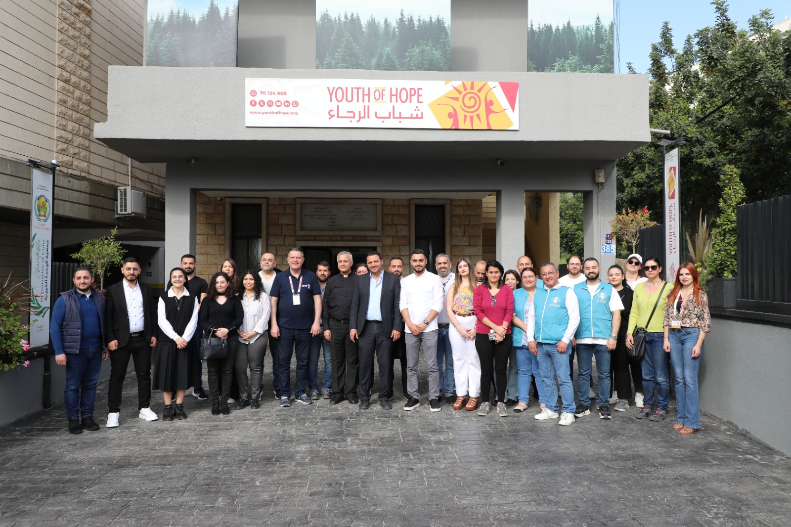 Blog Post Image مكتب راعويّة الشبيبة البطريركيّ - بكركي وجمعيّة شباب الرجاء يتشاركون مع شبيبة الجنوب "جرعة رجاءٍ" ومساحة تلاقٍ أخويّ